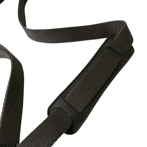 The Sak Gray Crossbody Leather Bag - Picture 9 of 14